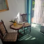Comfortable Double Close To The Promenade