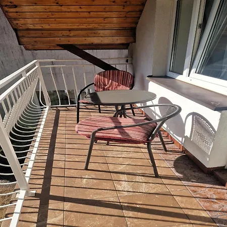 Comfortable Double Close To The Promenade