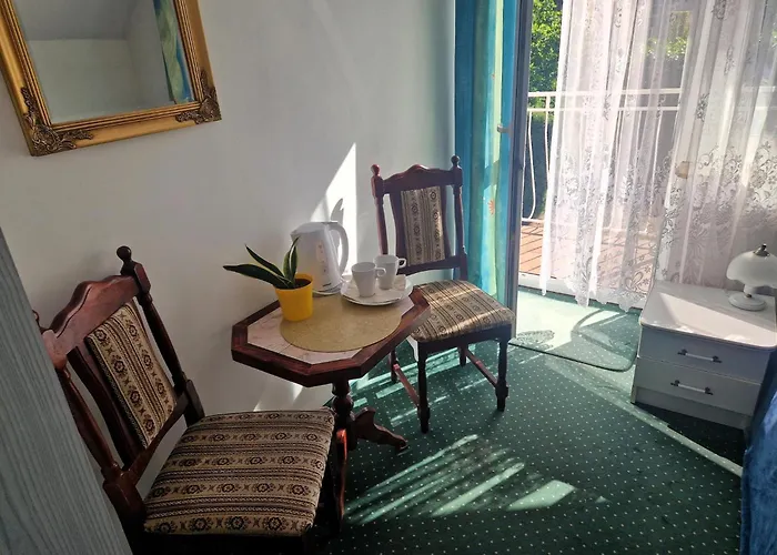 Comfortable Double Close To The Promenade