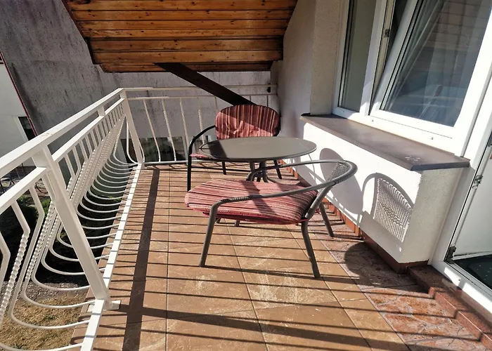 Comfortable Double Close To The Promenade